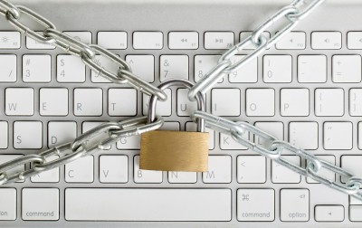 6 Top Tips To Protect Your Laptop - Your IT Department